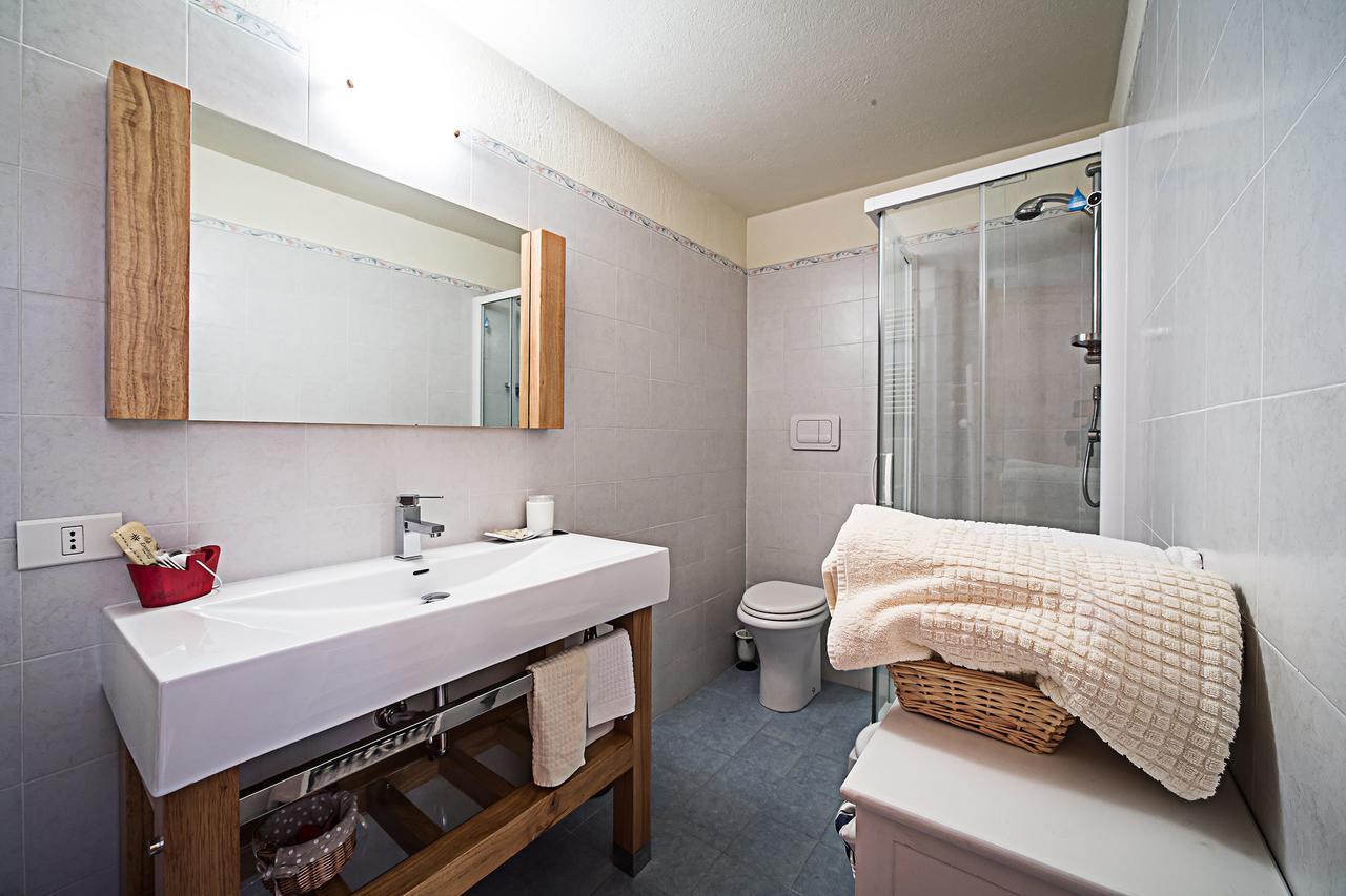 Le Thovex Bed & Breakfast La Thuile Exterior photo