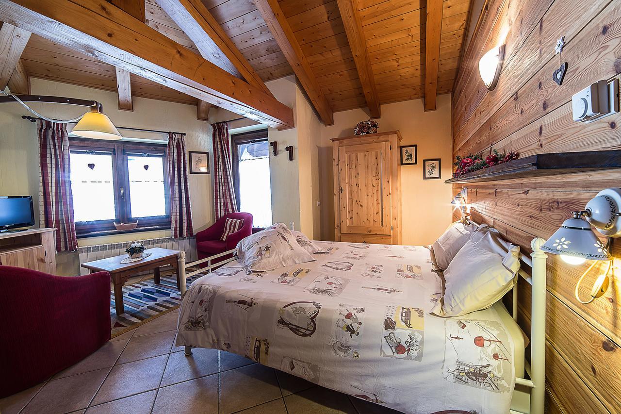 Le Thovex Bed & Breakfast La Thuile Exterior photo