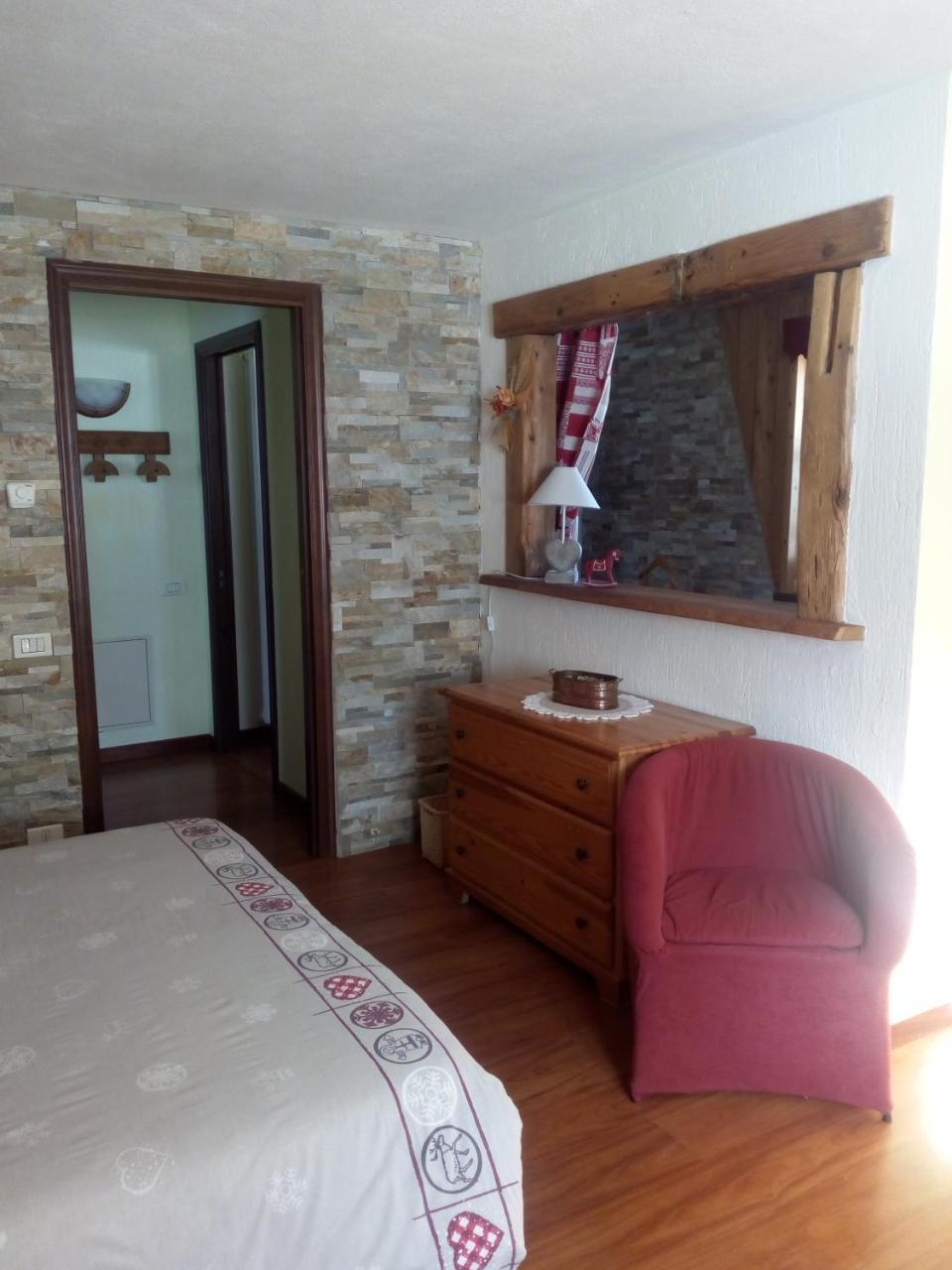Le Thovex Bed & Breakfast La Thuile Exterior photo